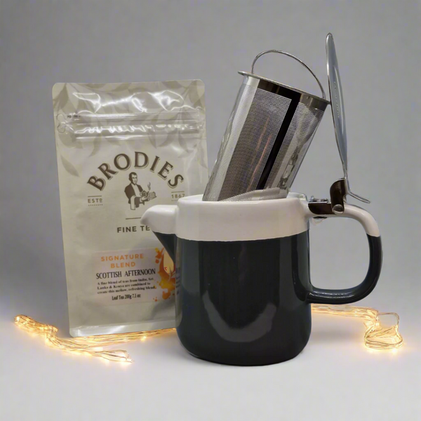 Loose Leaf Ceramic Teapot Gift Set - Well Roasted Coffee